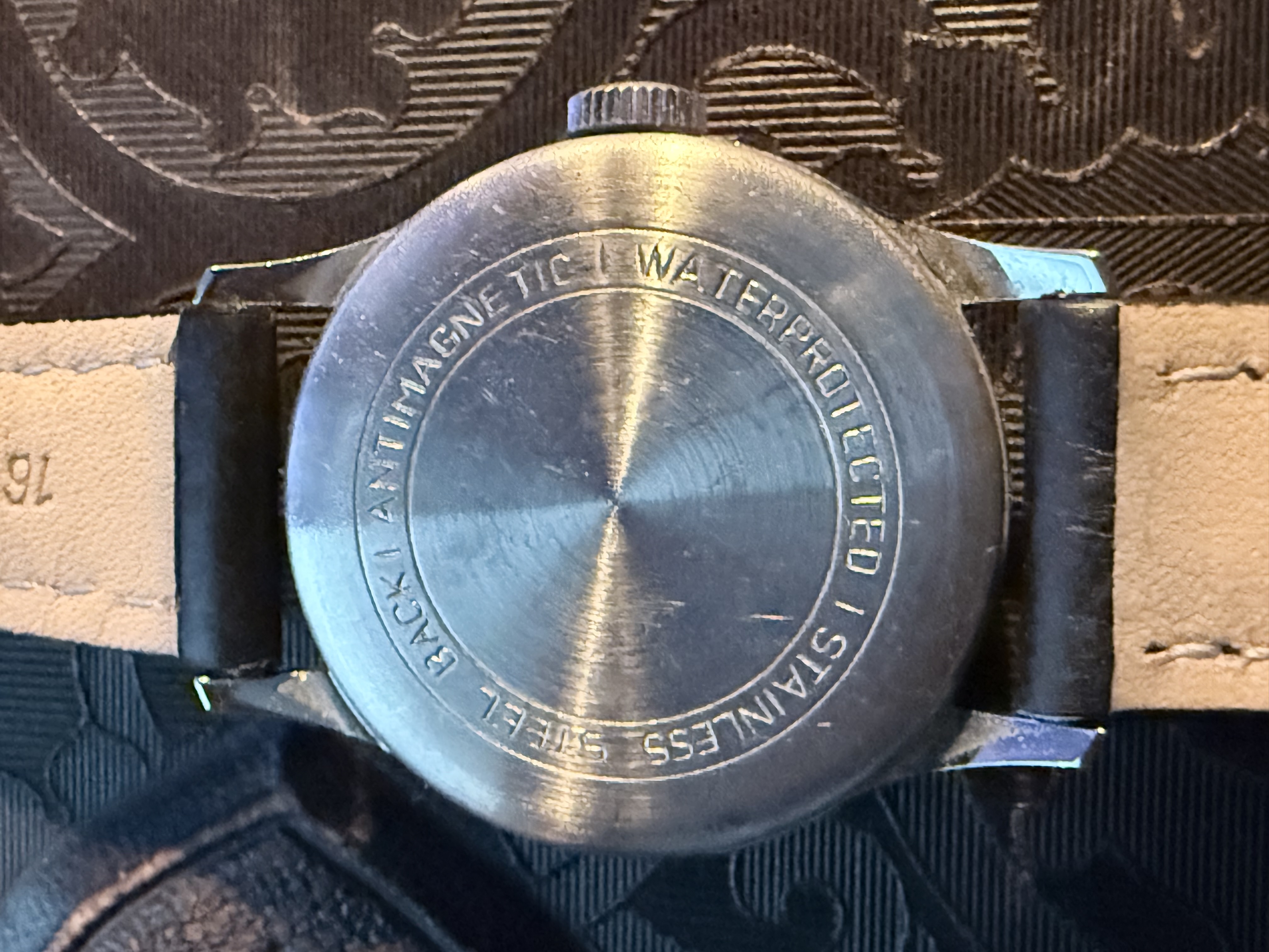 Kienzle Antimagnetic photograph 3